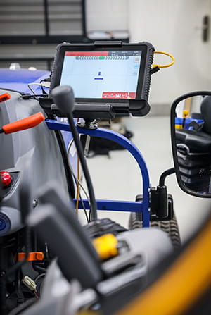 /-/media/images/did-you-know-images/300x447-smart-farming.ashx