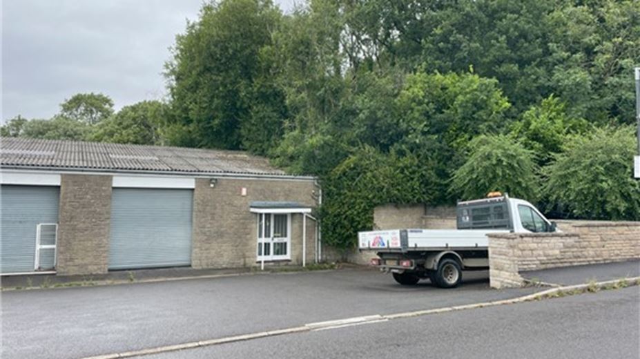 1,629 Sq Ft , Unit 4A New Rock Industrial Estate, Rock Road  BA3 - Available