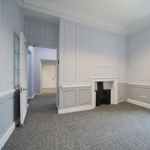 860 Sq Ft , 11a Kingsmead Square BA1 - Available