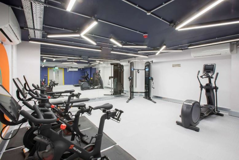 4,882 Sq Ft , 2nd Floor South Blok One Castle Park, Tower Hill BS2 - Available