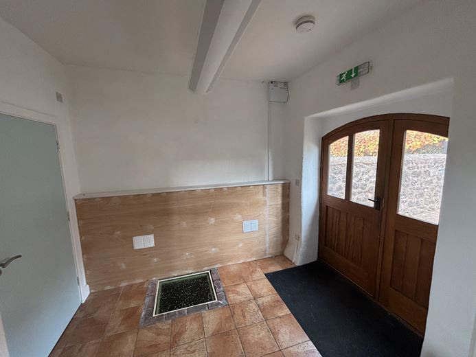 533 Sq Ft , 5 Higher Ford, Ford TA4 - Available