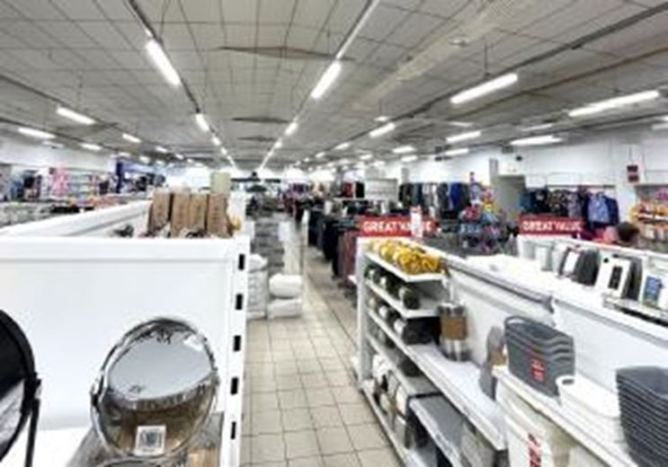 12,277 Sq Ft , 15, Alvescot Road OX18 - Available