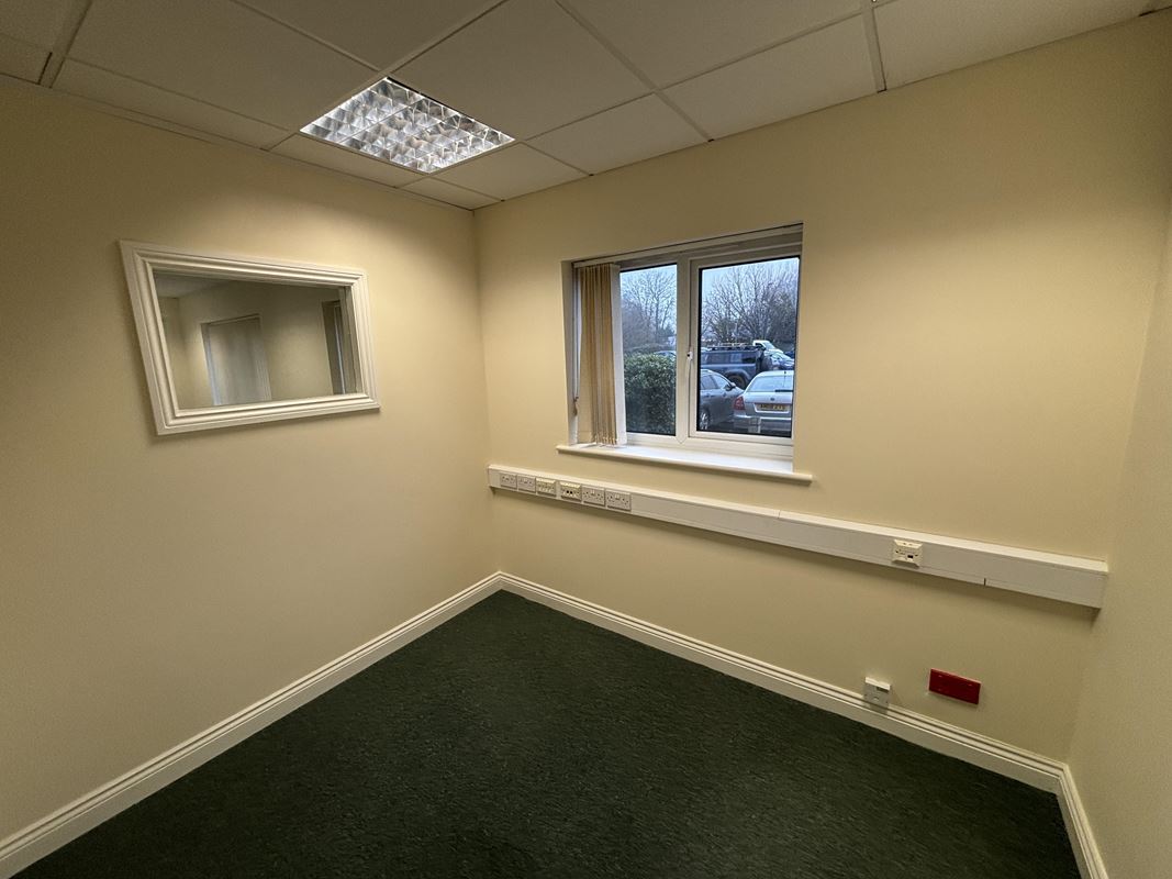 736 Sq Ft , St. Johns House, Castle Street TA1 - Available