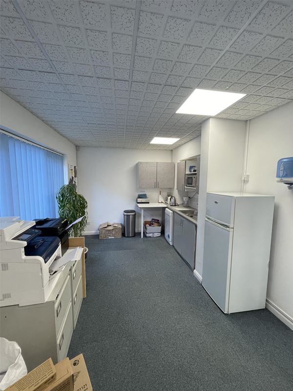 1,444 Sq Ft , Uist House, Great Chesterford Court CB10 - Available