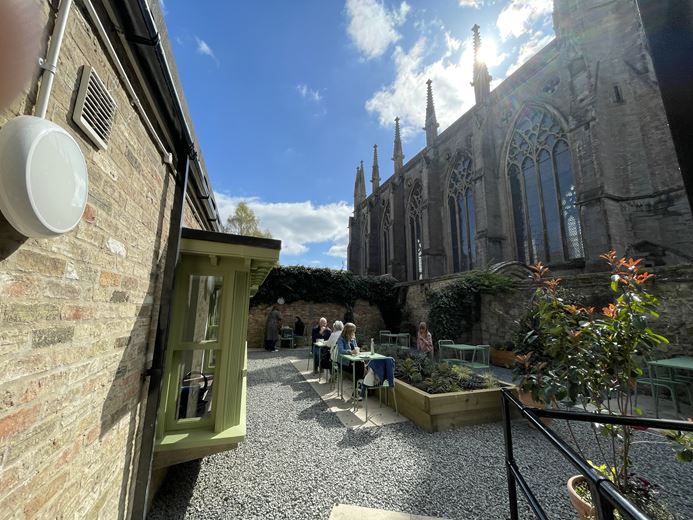 4,056 Sq Ft , 28 , High Street  CB7 - Available