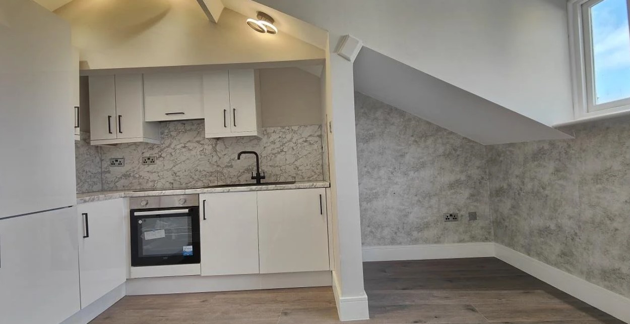 1,265 Sq Ft , 65 Cheap Street DT9 - Sold STC