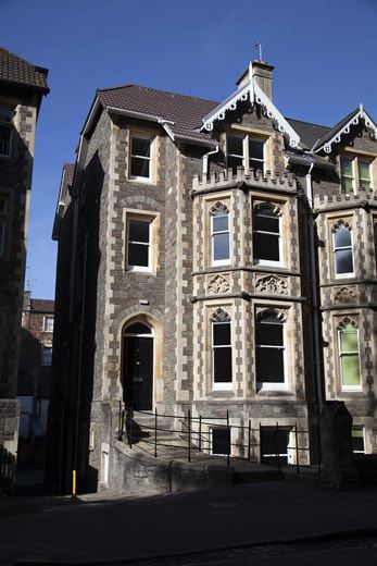 2,490 Sq Ft , 8, Elmdale Road BS8 - Sold STC