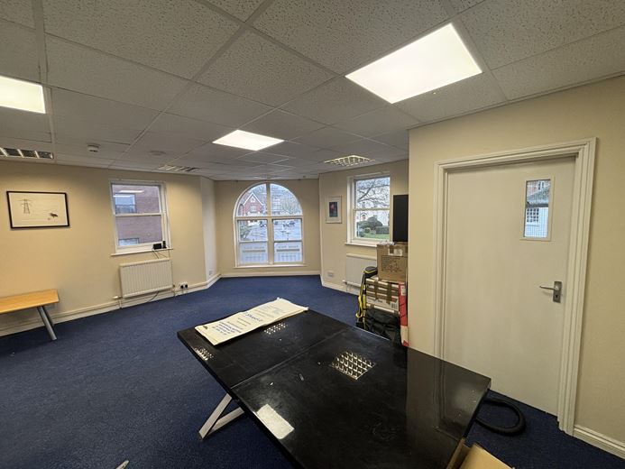 880 Sq Ft , First Floor 4 Chartfield House, Castle Street TA1 - Available