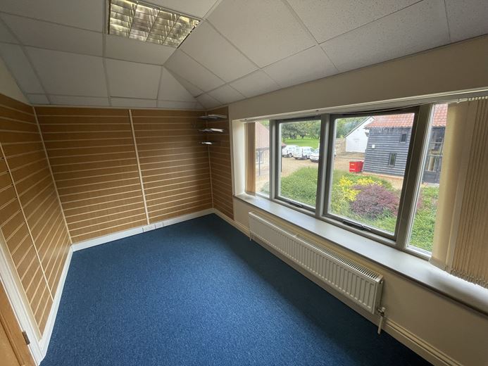 694 to 799 Sq Ft , Unit 2 , 46 Newmarket Road CB7 - Available