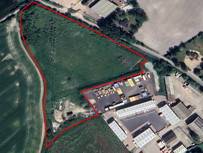 5.5 acres , Commercial Development Land, Reach Road CB25 - Available