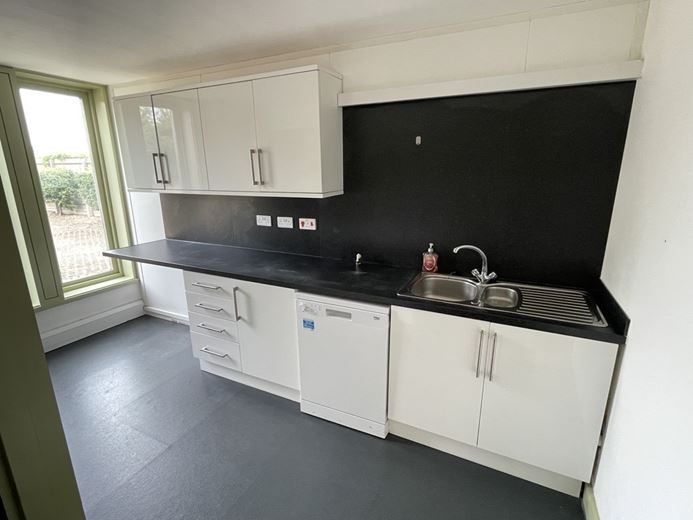 2,167 Sq Ft , 4 Francis Court, High Ditch Road CB5 - Available