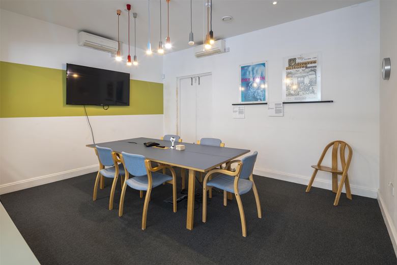 2,961 Sq Ft , 46-52 Pentonville Road N1 - Available