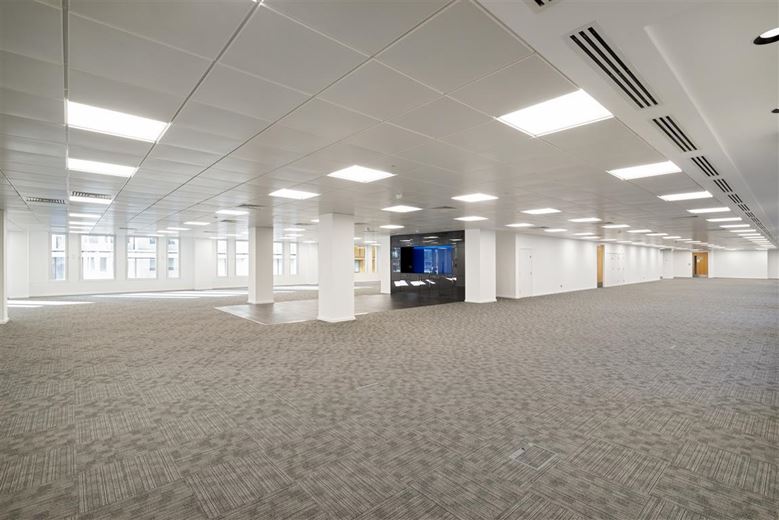3,001 to 34,369 Sq Ft , 5 Old Bailey EC4M - Available