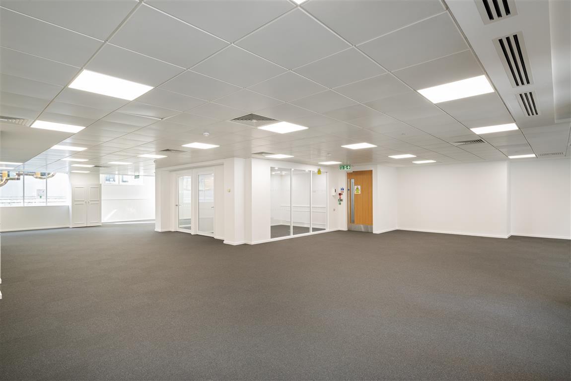 3,001 to 34,369 Sq Ft , 5 Old Bailey EC4M - Available