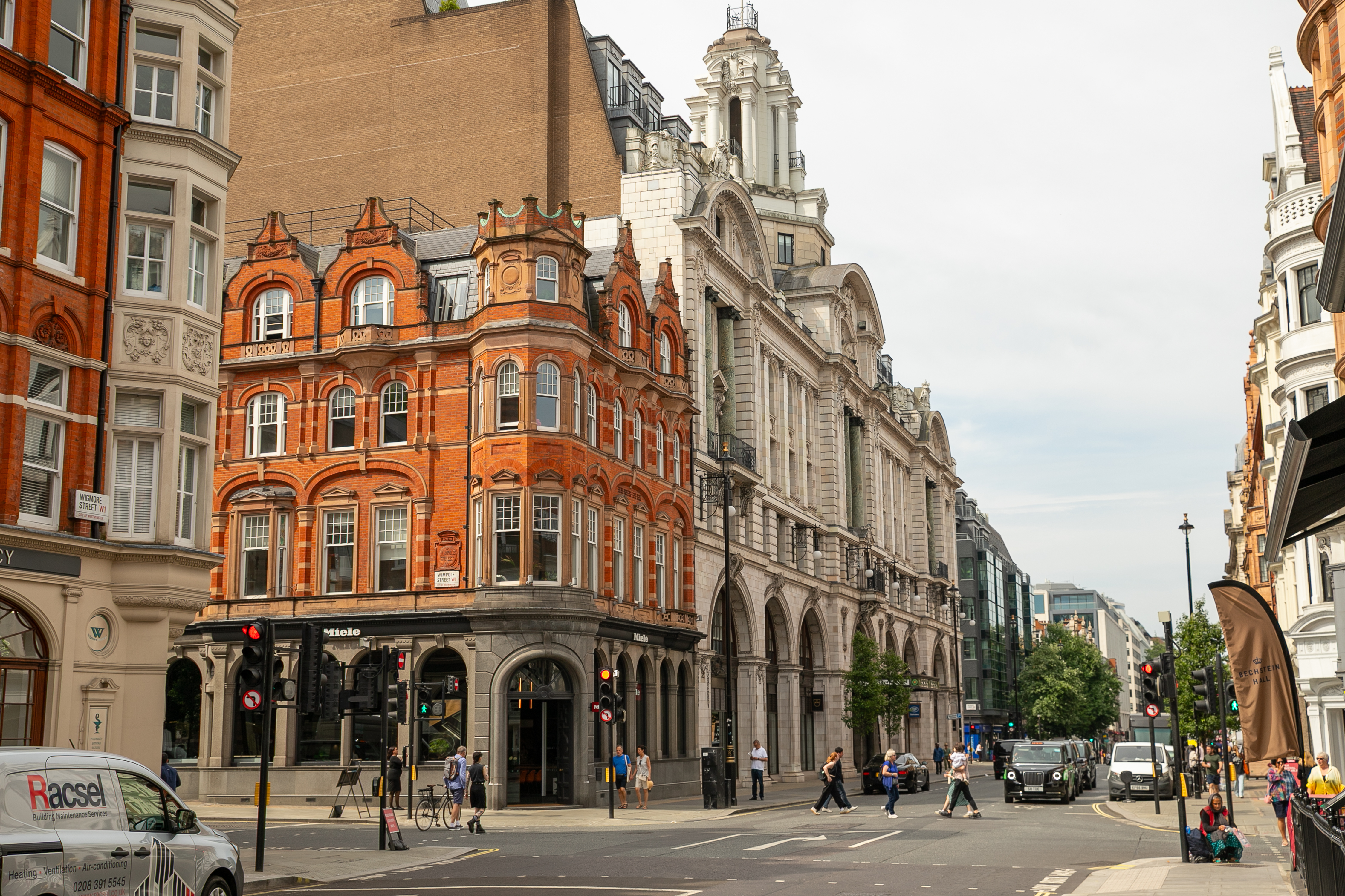 2,513 Sq Ft , 11 - 15, Wigmore Street W1U - Available