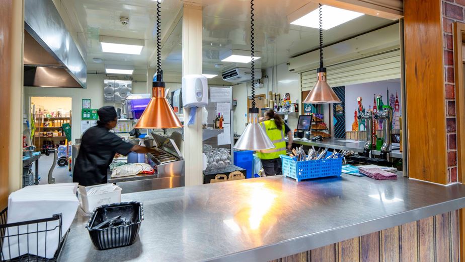 4.3 acres , 6-7, Menzies Road CT16 - Available