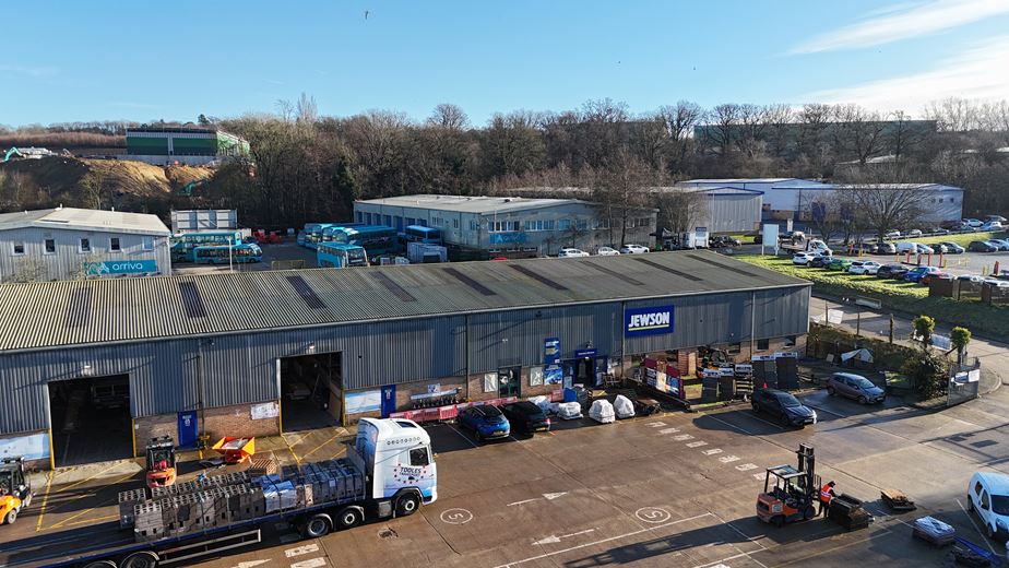  , Kingstanding Way TN2 - Available