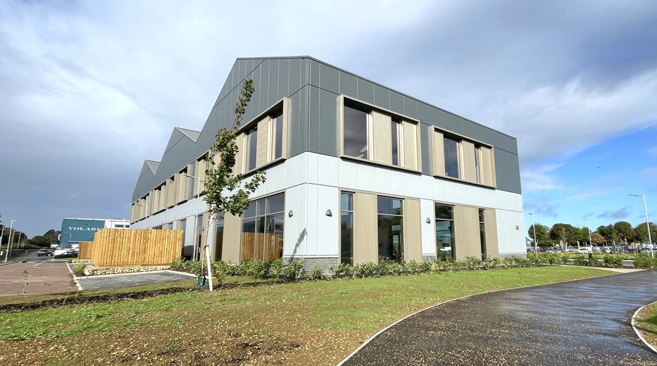 7,652 to 22,769 Sq Ft , Aerox 1, London Oxford Airport OX5 - Available