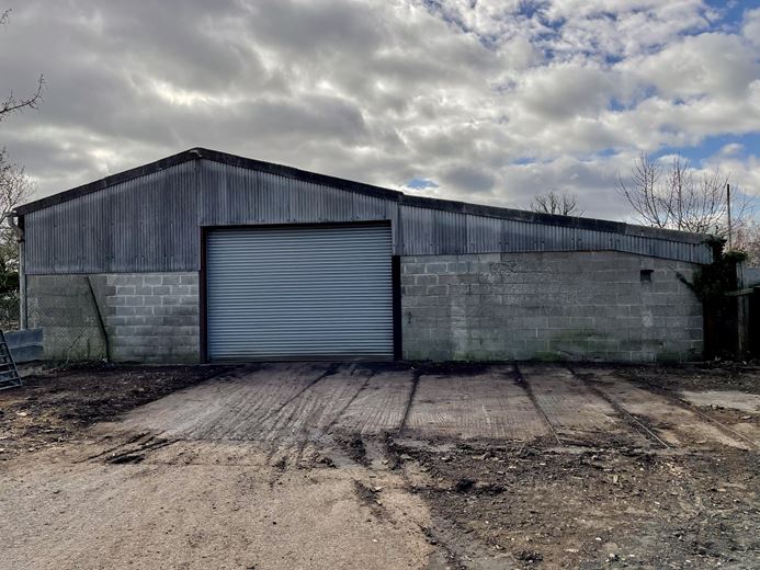 2,150 Sq Ft , Meadowfields Unit, HG4 - Available