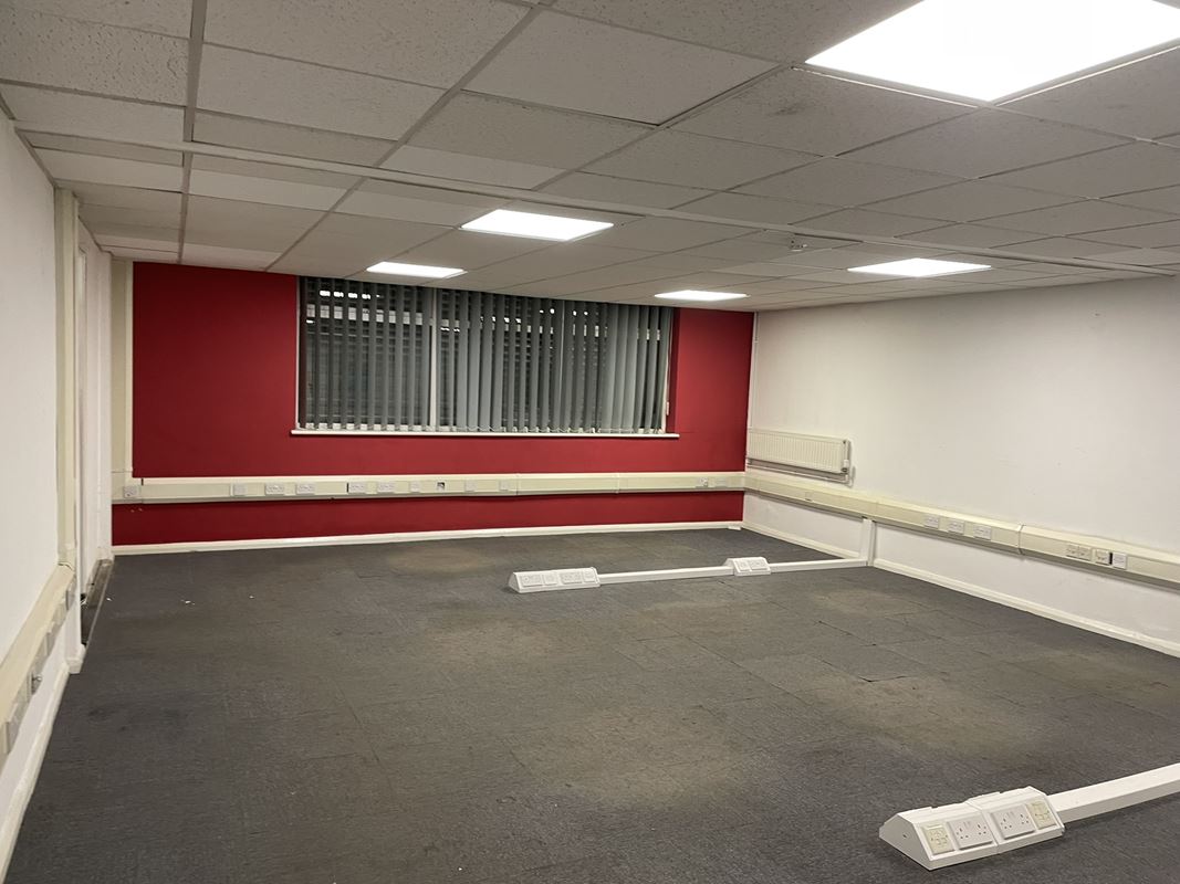 12,885 Sq Ft , Willow , 6A Midland Street M12 - Under Offer