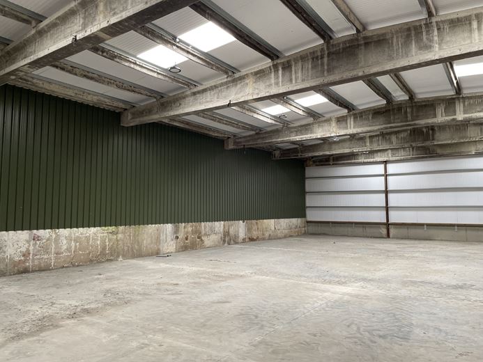 1,060 Sq Ft , Highview Farm, New Years Green Lane UB9 - Available