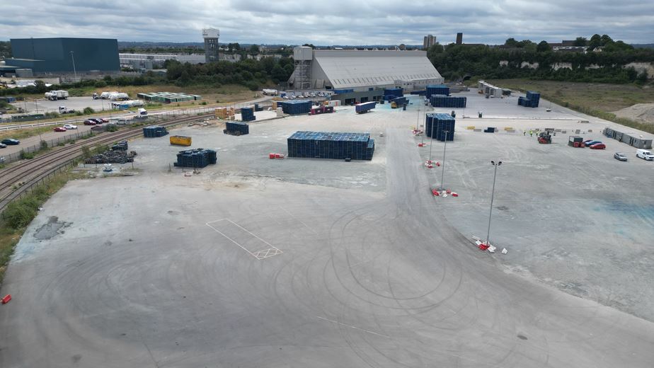 9 acres , Northfleet DA11 - Available