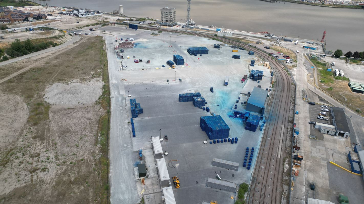 9 acres , Northfleet DA11 - Available