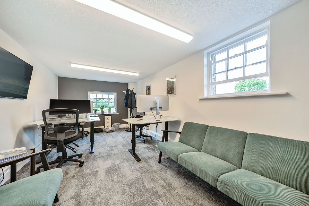 5,308 Sq Ft , The Stables , Panshanger Park  SG14 - Available