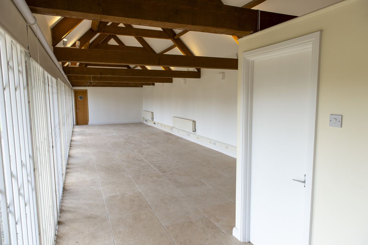 522 to 1,236 Sq Ft , Unit 4a And 4b Charlton Park Estate Business Park, Charlton Park SN16 - Available