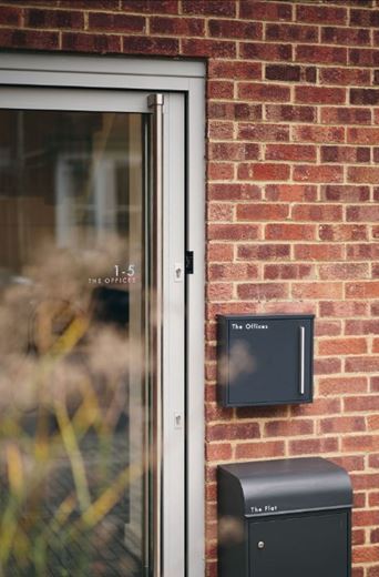 1,748 Sq Ft , First Floor 1-5 Buckingham Street OX1 - Under Offer