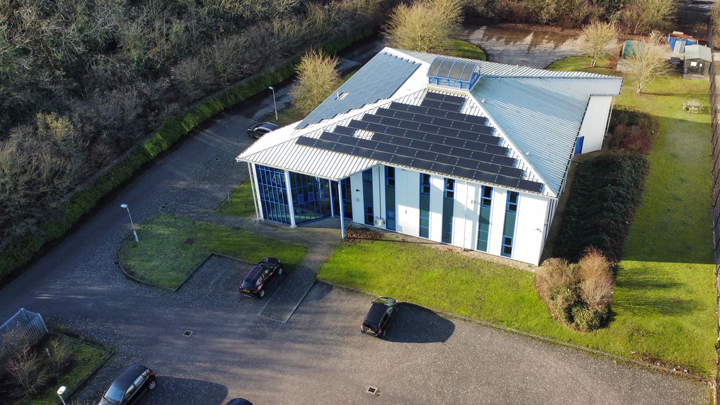 9,480 Sq Ft , Book End OX29 - Under Offer
