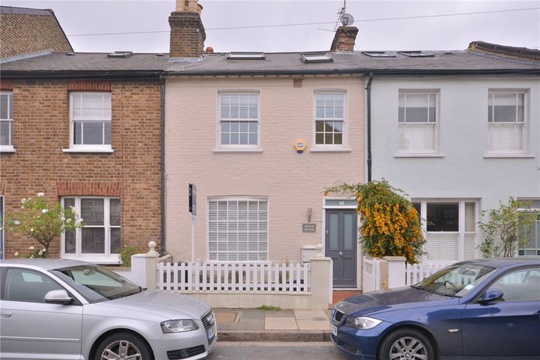 4 bedroom house, Cross Street, London SW13