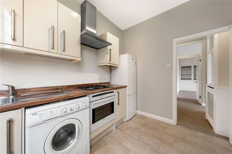 1 bedroom flat, Elm Bank Mansions, The Terrace SW13