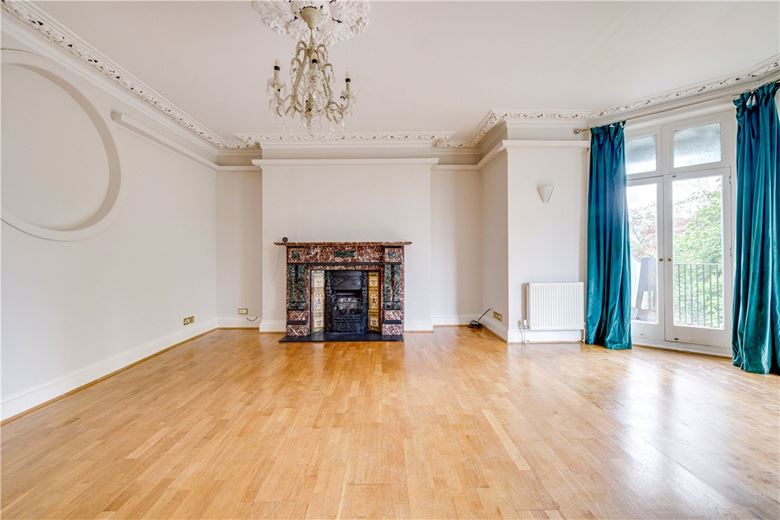 2 bedroom , Petersham Road, Richmond TW10 - Let Agreed