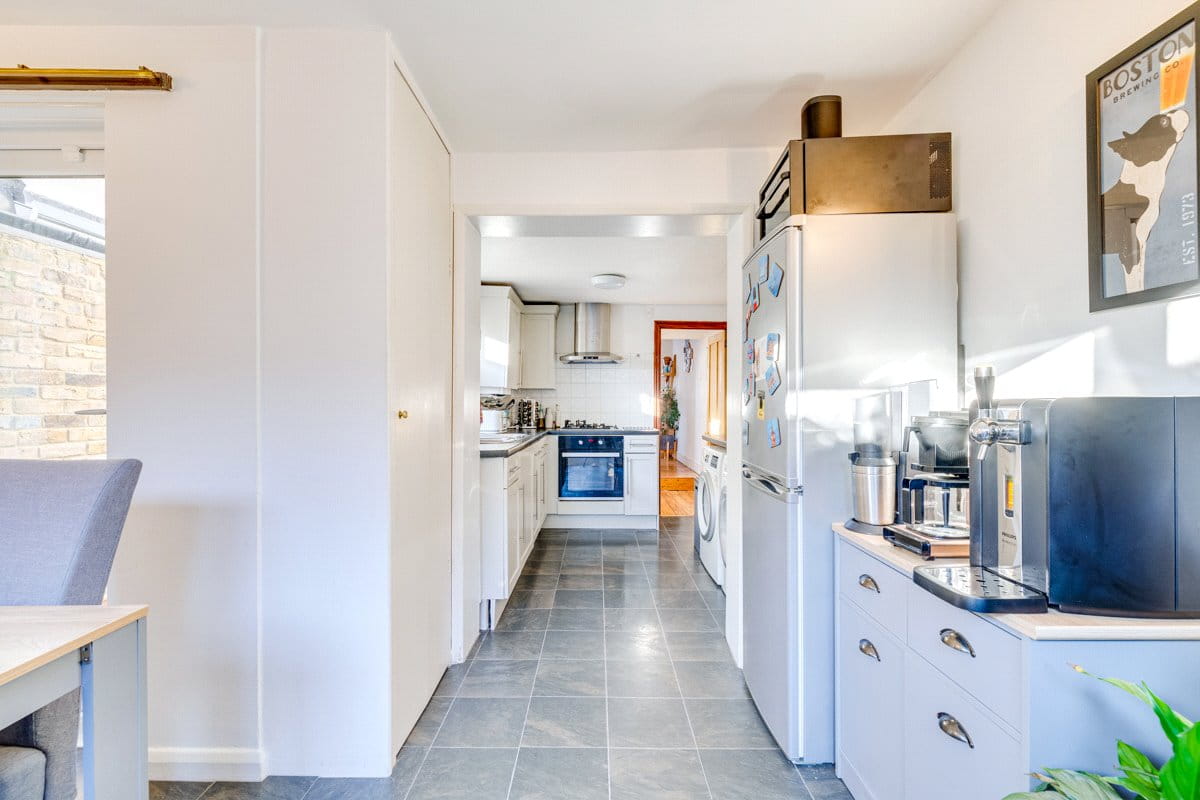 2 bedroom house, Thorne Street, London SW13