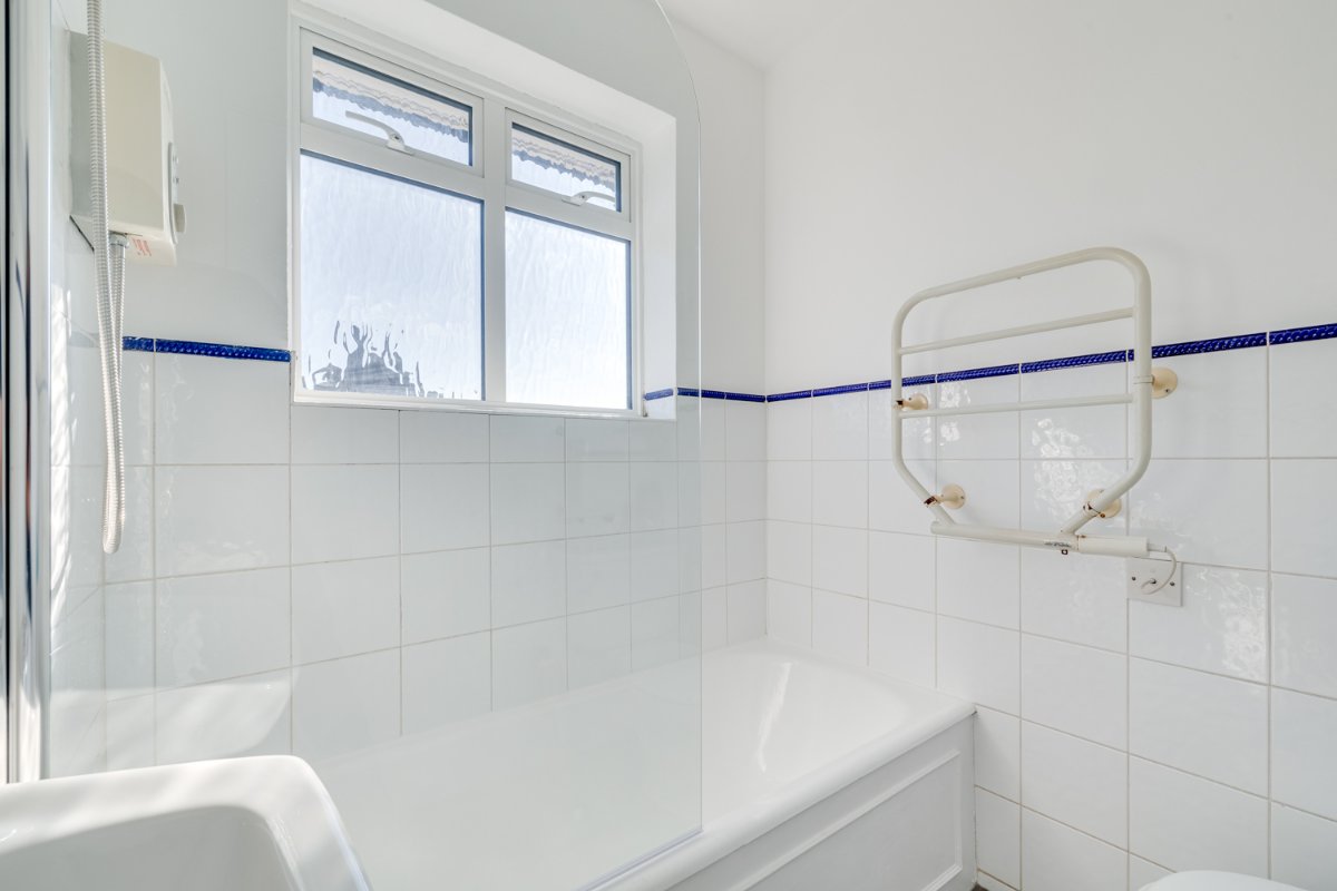 1 bedroom , St. Leonards Road, London SW14