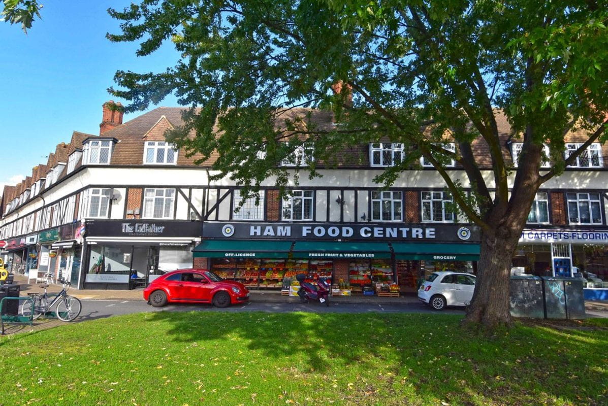 1 bedroom flat, Richmond Road, Kingston upon Thames KT2