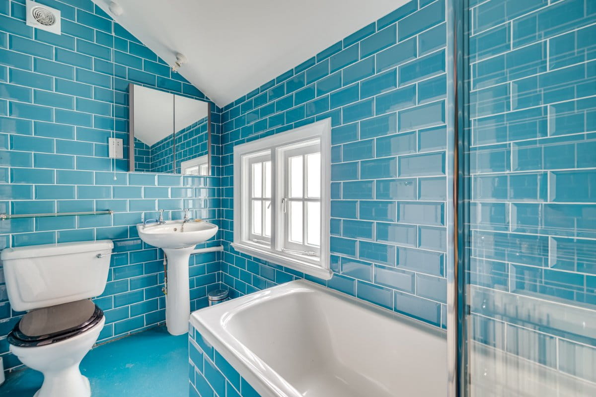 3 bedroom house, Kew Green, Richmond TW9 - Under Offer