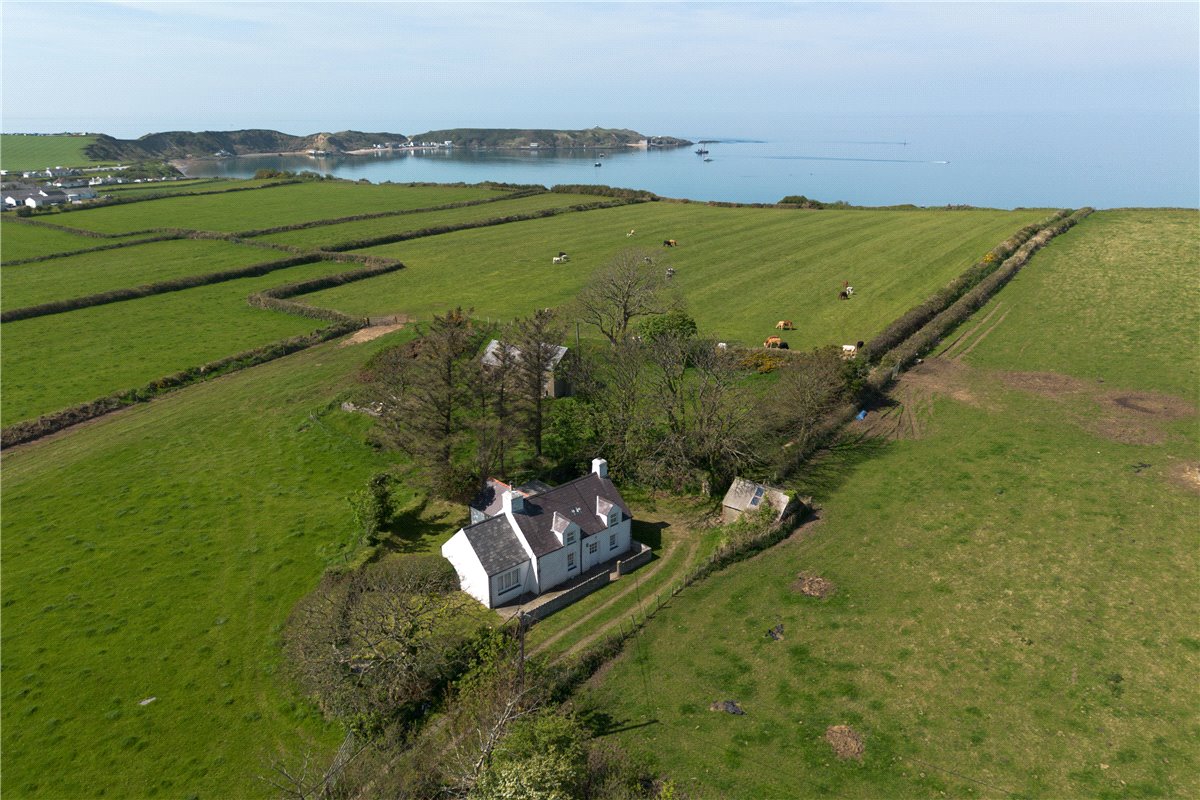 26.7 acres House, Lon Tan Y Bryn, Morfa Nefyn LL53 - Available