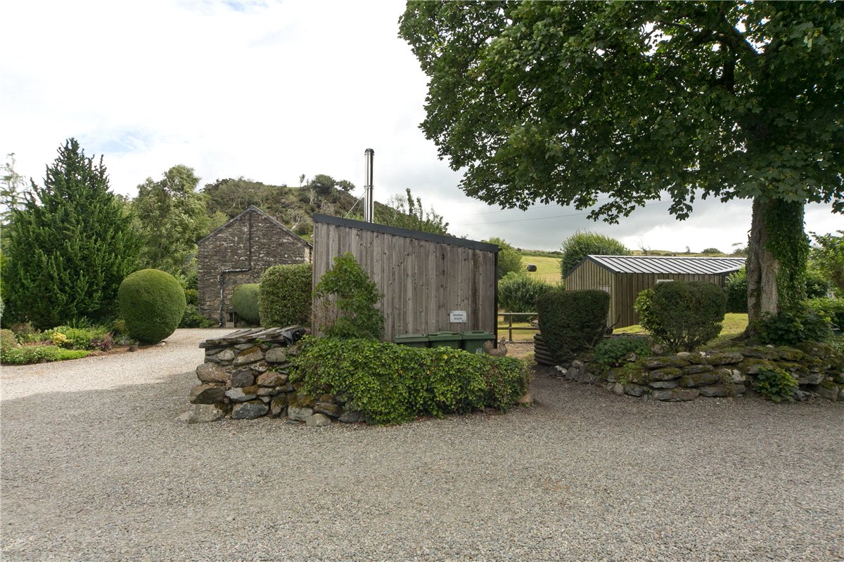  bedroom house, Sarnau, Bala LL23 - Available