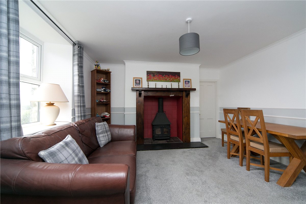  bedroom house, Sarnau, Bala LL23 - Available