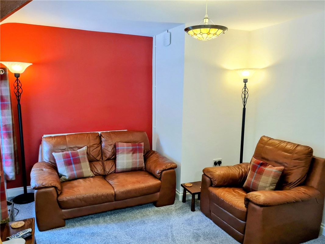  bedroom house, Sarnau, Bala LL23 - Available