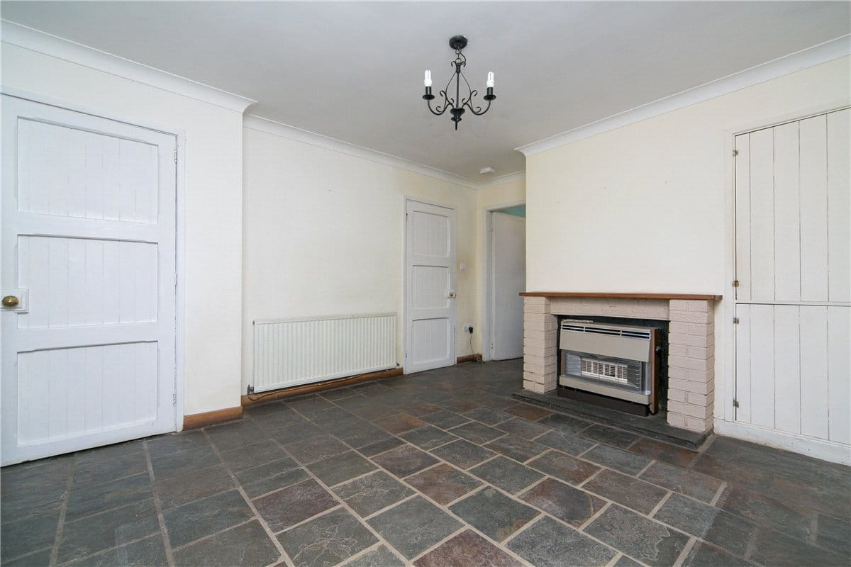 73 acres House, Llanfairtalhaiarn, Abergele LL22 - Available