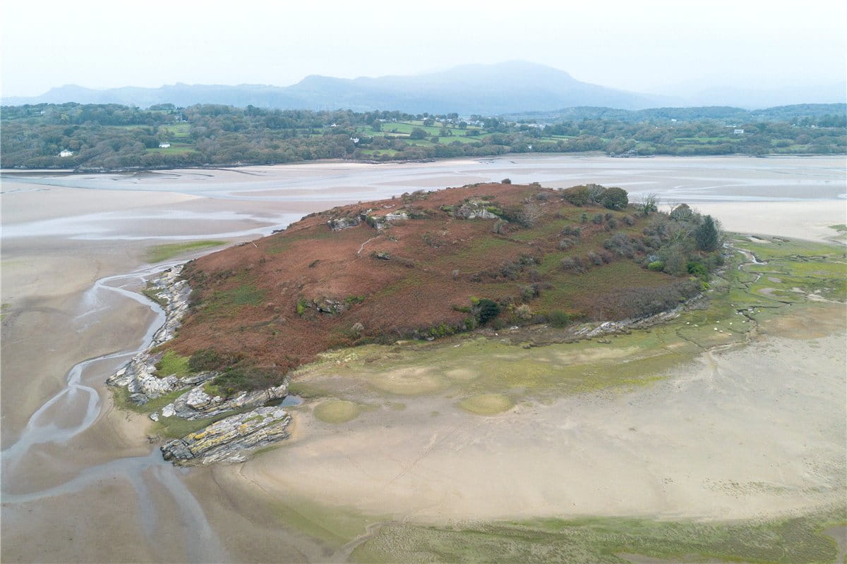 17.7 acres Land, Ynys, Talsarnau LL47 - Available