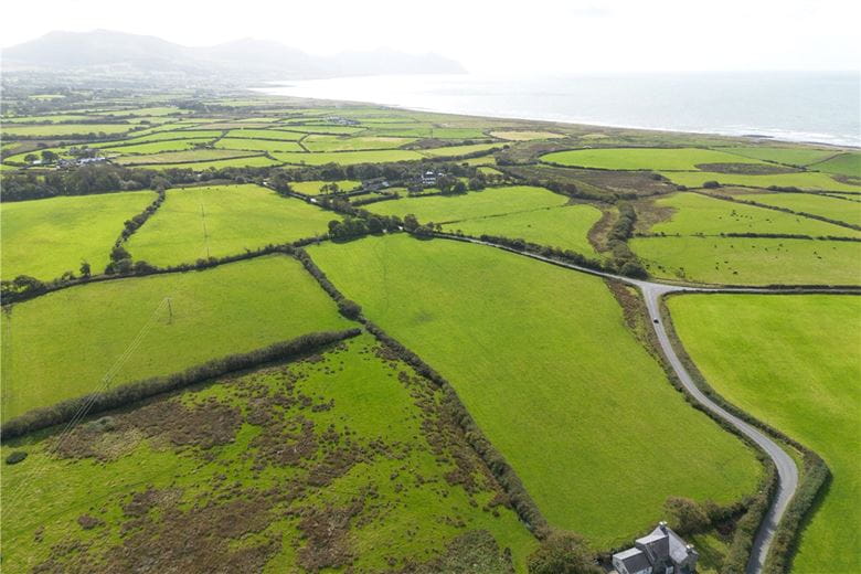 901 acres Country Estate, Caernarfon, Gwynedd LL54 - Available