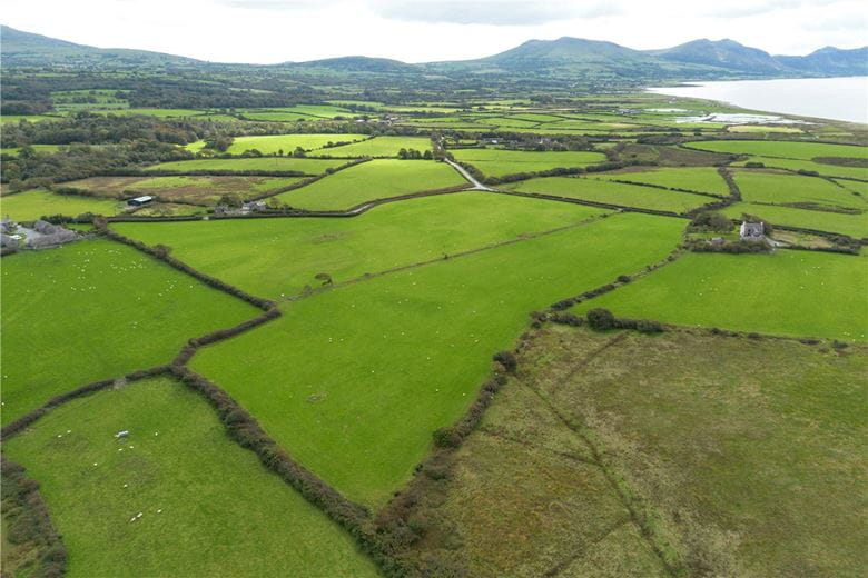 901 acres Country Estate, Caernarfon, Gwynedd LL54 - Available