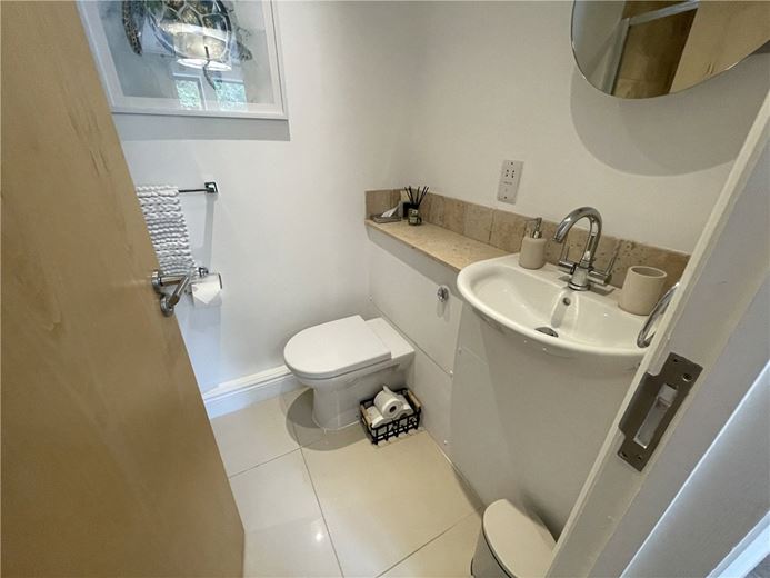 2 bedroom flat, Brockham End Mews, Brockham End BA1