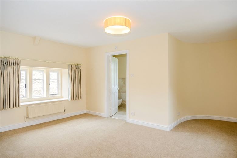 4 bedroom house, Little Cumberwell, Bradford-on-Avon BA15 - Let Agreed