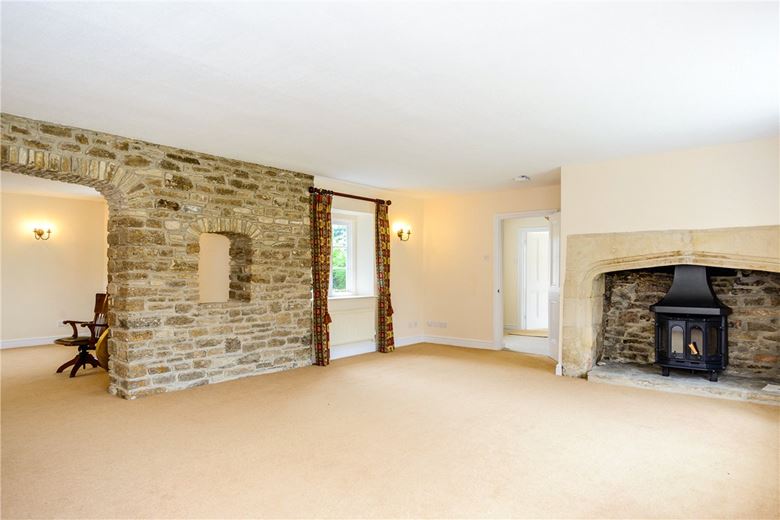 4 bedroom house, Little Cumberwell, Bradford-on-Avon BA15 - Let Agreed