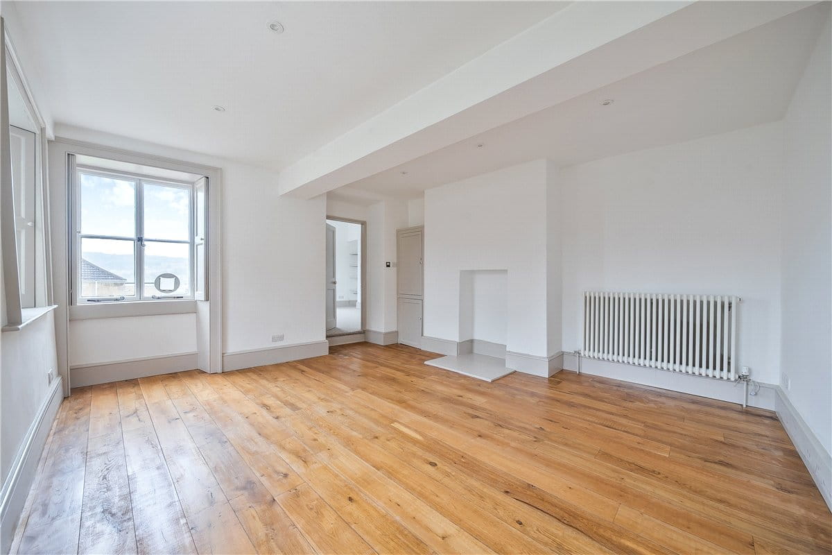 4 bedroom house, Holloway, Bath BA2 - Available